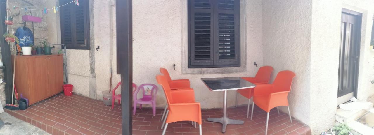 Apartman Zepina Pula Zewnętrze zdjęcie